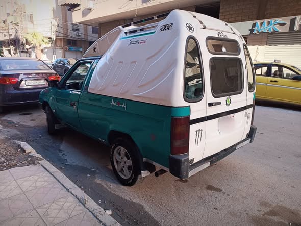 سكودا بيك أب 1995 - صورة 1