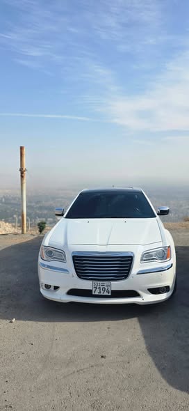 كرايسلر 300 2012 - صورة 4