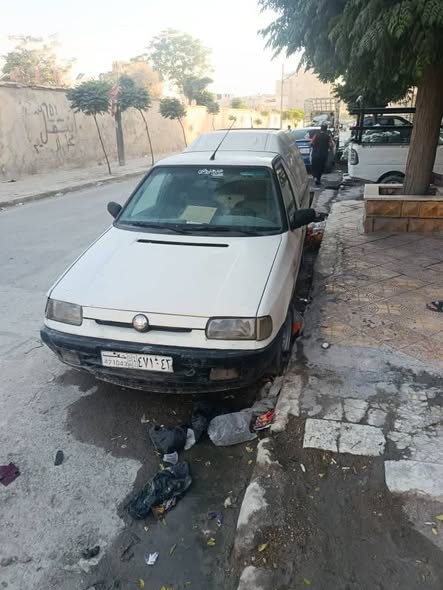 سكودا بيكاب 1998 - صورة 3