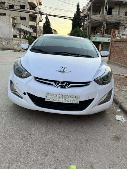 هيونداي أفانتي 2015 - صورة 2