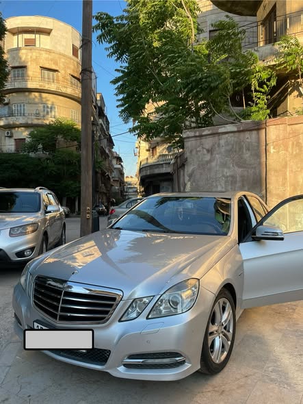 مرسيدس E-Class 2011 - صورة 2