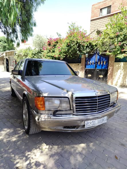 مرسيدس 560 1986 - صورة 1