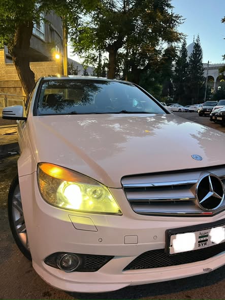 مرسيدس سي 250 2010 - صورة 1