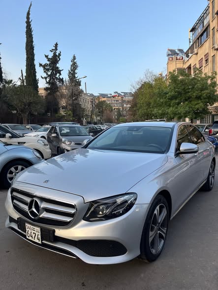 مرسيدس E220 2019 - صورة 1