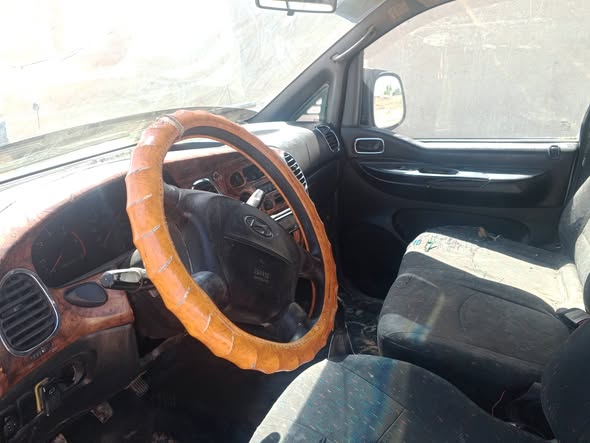 هيونداي اتش 1 2004 - صورة 4