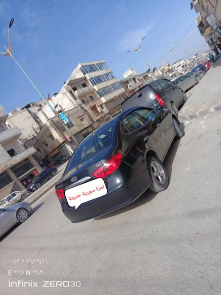 هيونداي أفانتي 2008 - صورة 3