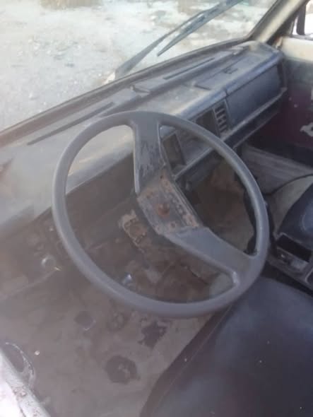 سوزوكي توني 1994 - صورة 5