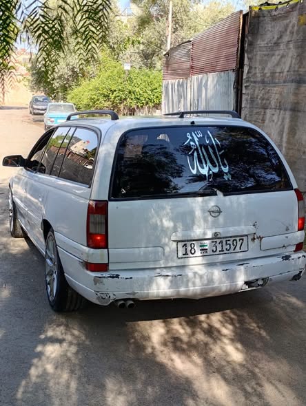 أوبل أوميغا 2002 - صورة 2