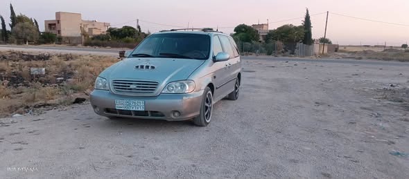 كيا كرنفال 2003 - صورة 3