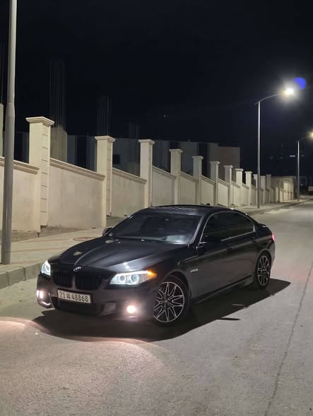 بي إم دبليو 528i 2013 - صورة 1