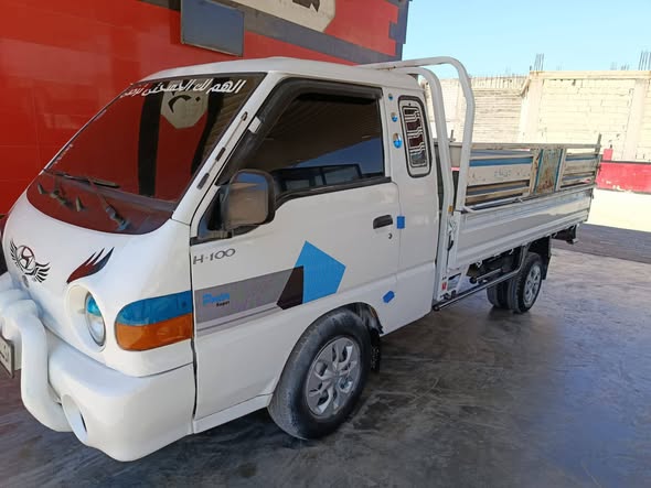 هونداي H100 1997 - صورة 1