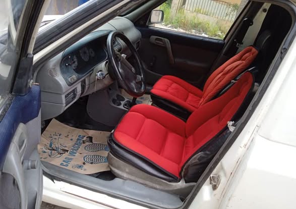 سكودا Pickup 1998 - صورة 4