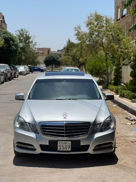 مرسيدس E220 2011 - صورة 4