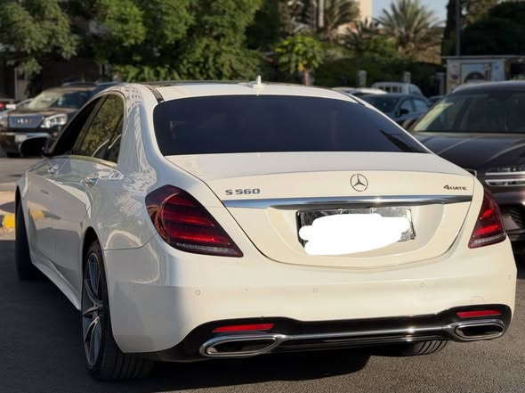 مرسيدس S560 2020 - صورة 3