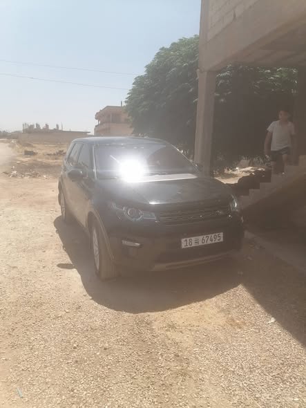 لاند روفر ديسكفري 2018 - صورة 1
