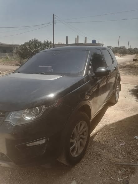 لاند روفر ديسكفري 2018 - صورة 3