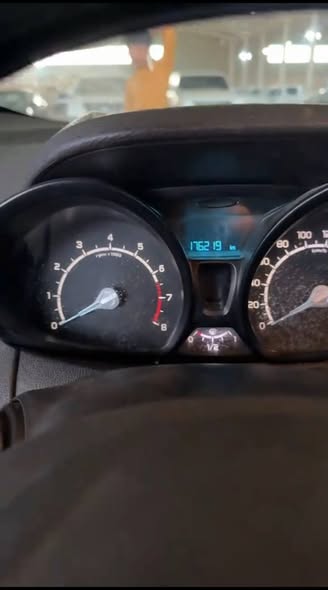 فورد ايكو سبورت 2015 - صورة 1