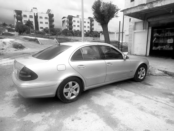 مرسيدس E220 2005 - صورة 3