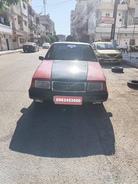 فولفو 940 1994 - صورة 1