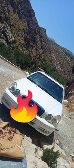 هونداي سوناتا 2002 - صورة 2