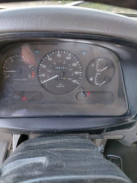 كيا ٢٧٠٠ 2000 - صورة 1