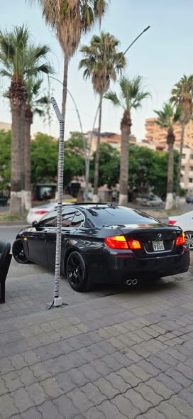 بي ام 528i 2011 - صورة 2