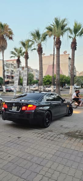 بي ام 528i 2011 - صورة 4