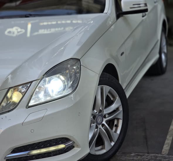 مرسيدس E300 2012 - صورة 3