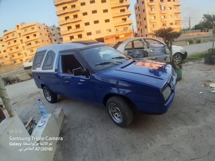 سكودا بيك اب 1995