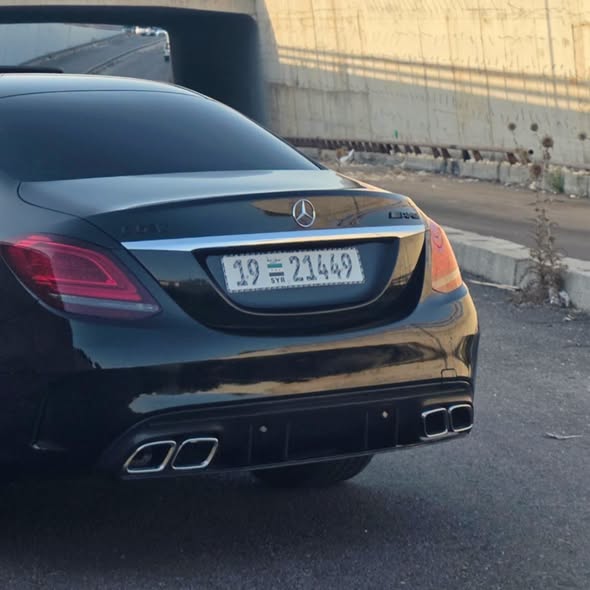 مرسيدس C 300 2020 - صورة 4