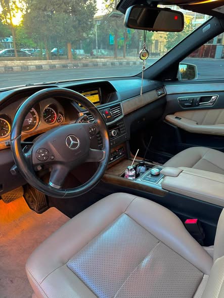 مرسيدس E350 2011 - صورة 2