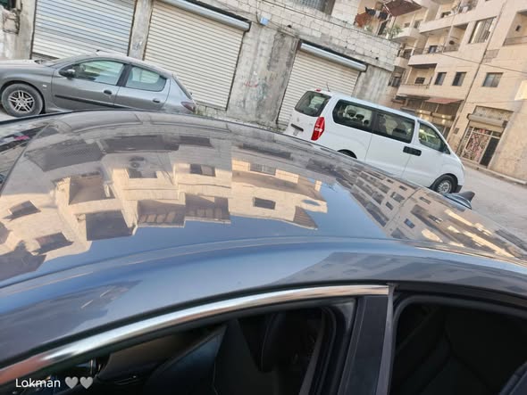 هيونداي أزيرا 2011 - صورة 5