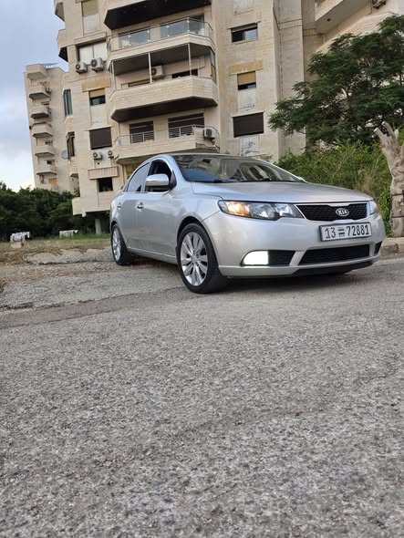 كيا فورتي 2011 - صورة 1