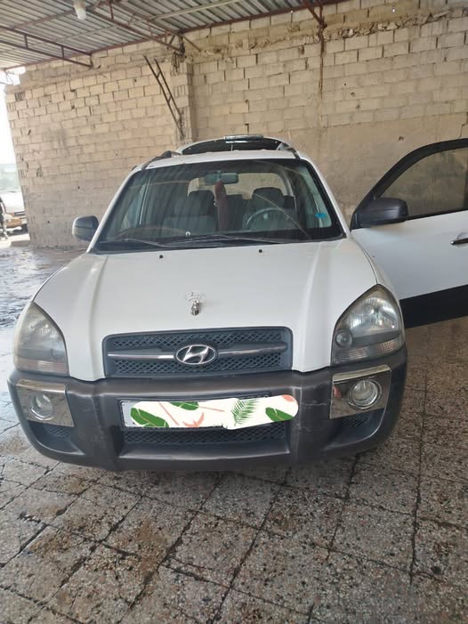 هيونداي توسان 2005