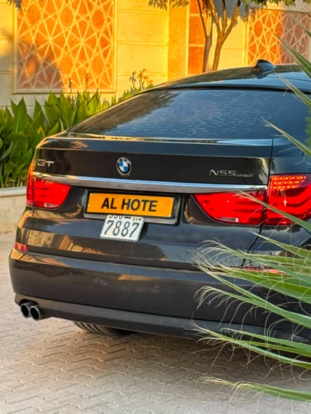 بي ام دبليو 5 Series Gran Turismo 2012 - صورة 2