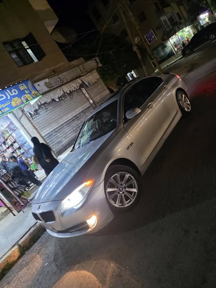 بي إم دبليو 520 2012 - صورة 3