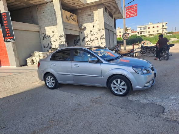 كيا ريو 2011 - صورة 5