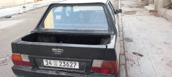 سكودا فورمان 1994 - صورة 3