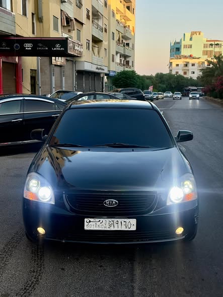 كيا اوبتما 2008 - صورة 2