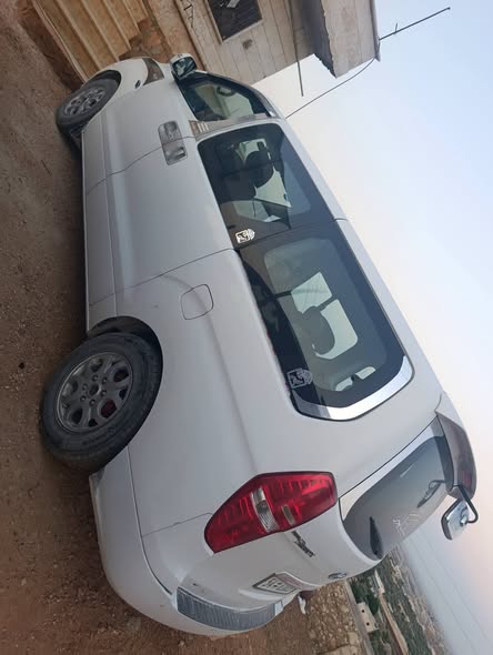 هيونداي H1 2011 - صورة 4