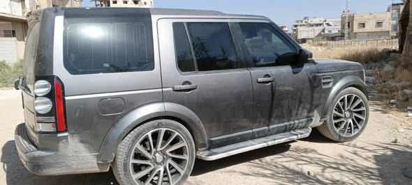 لاند روفر ديسكفري 2015 - صورة 3