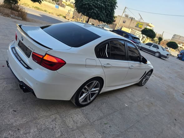 بي ام 320 2018 - صورة 3