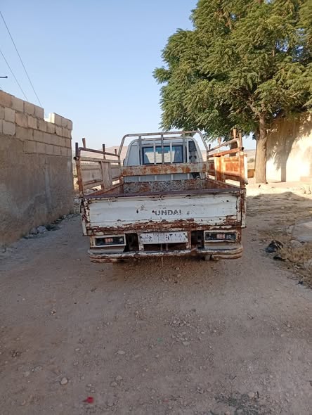 هيونداي H100 1996 - صورة 2