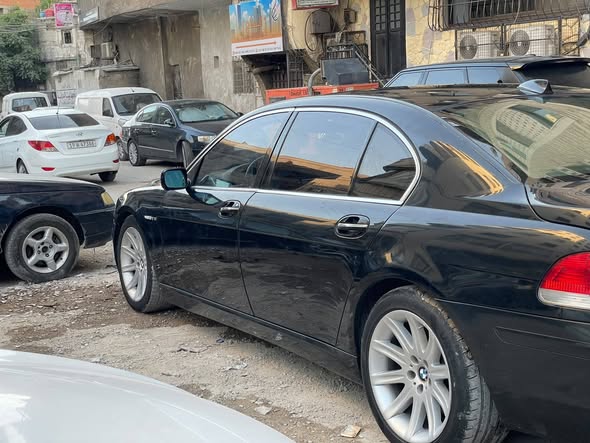 بي إم دبليو 760 2008 - صورة 1