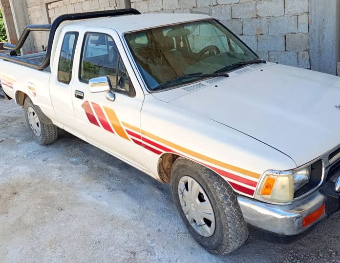 تويوتا بيكاب 1994