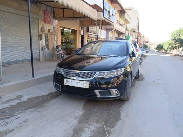 كيا فورتي 2010 - صورة 2