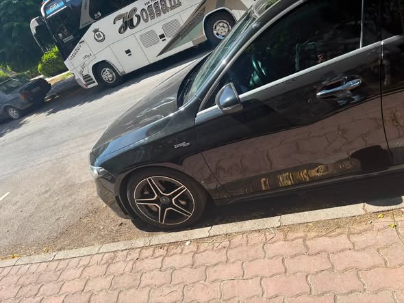 مرسيدس A35 2021 - صورة 4