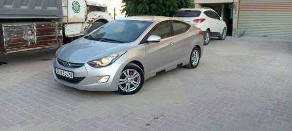 هيونداي إلنترا 2011 - صورة 2