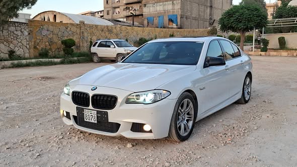 بي ام دبليو 520 2013 - صورة 1