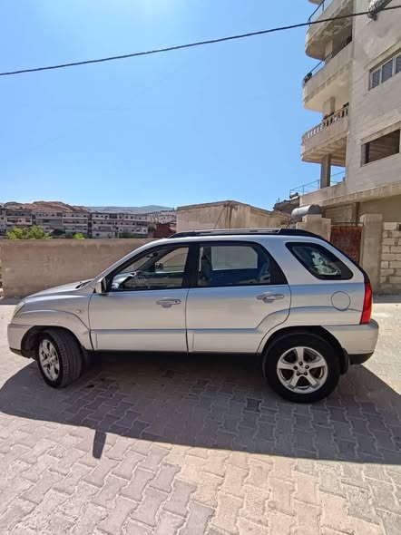 كيا سبورتاج 2009 - صورة 5